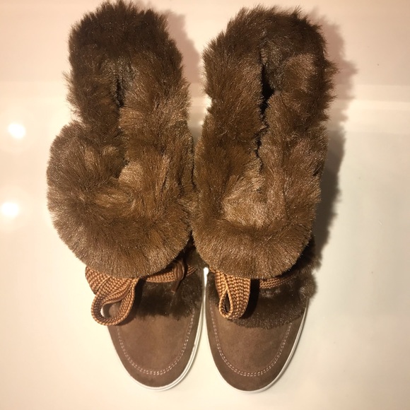 🆕 Steve Madden Wharton  Wedge Winter Laceup Boot 8.5 Chestnut - Picture 6 of 7